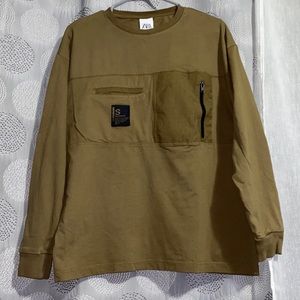 Used Zara long sleeve olive T-shirt